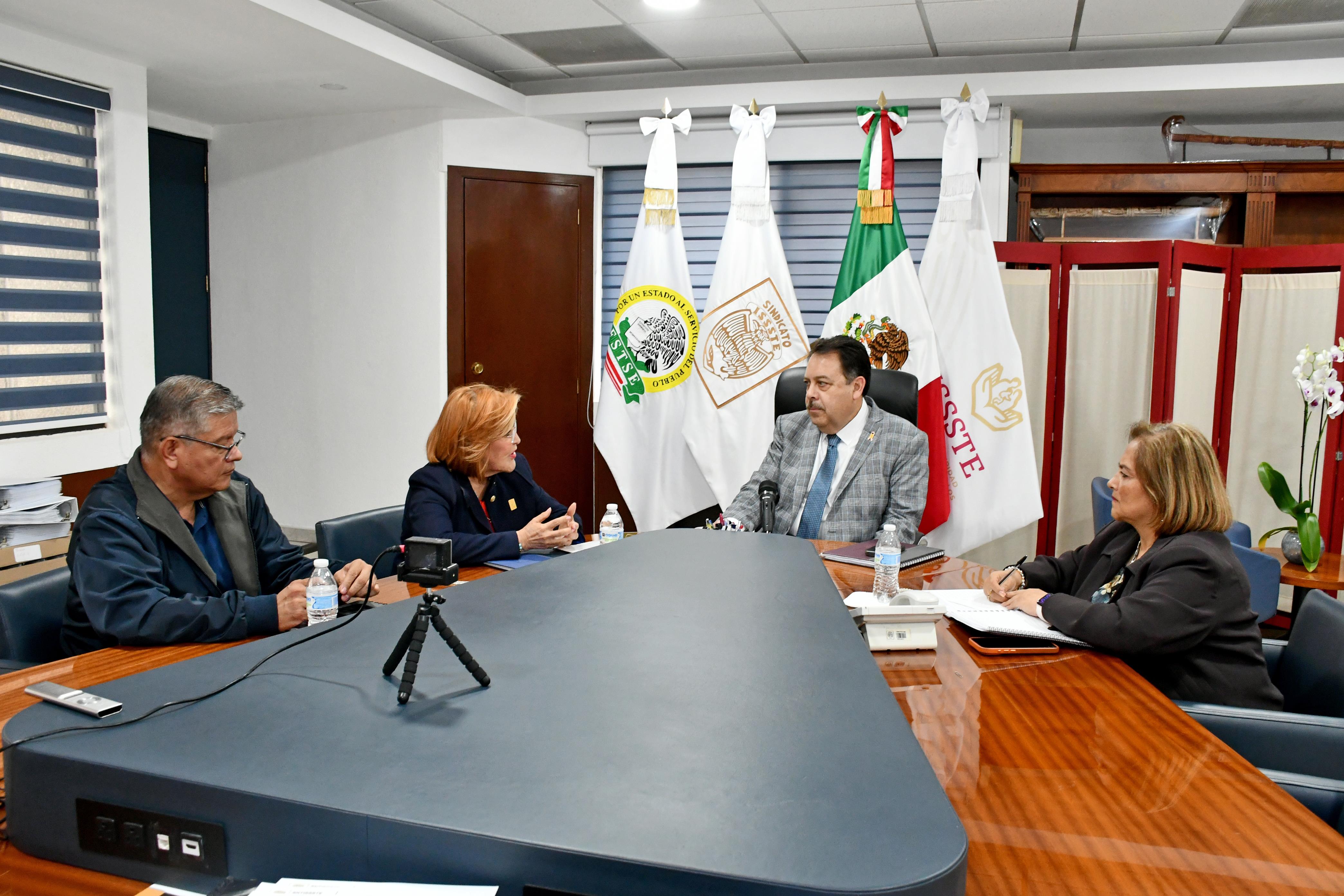 Reunión de Trabajo con Secretarios de Vivienda del CEN del SNTISSSTE